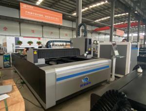 China 1000w Fiber Laser Metal Cutting Machine Water Cooling wholesale