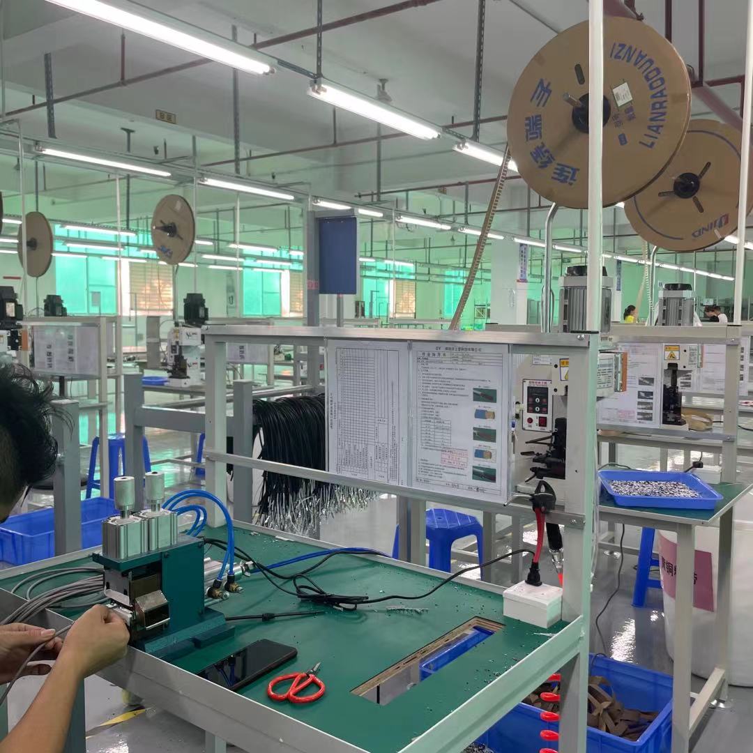 Cold pressing PVC Pigtail Power Cord Wire Harness HSG Interface