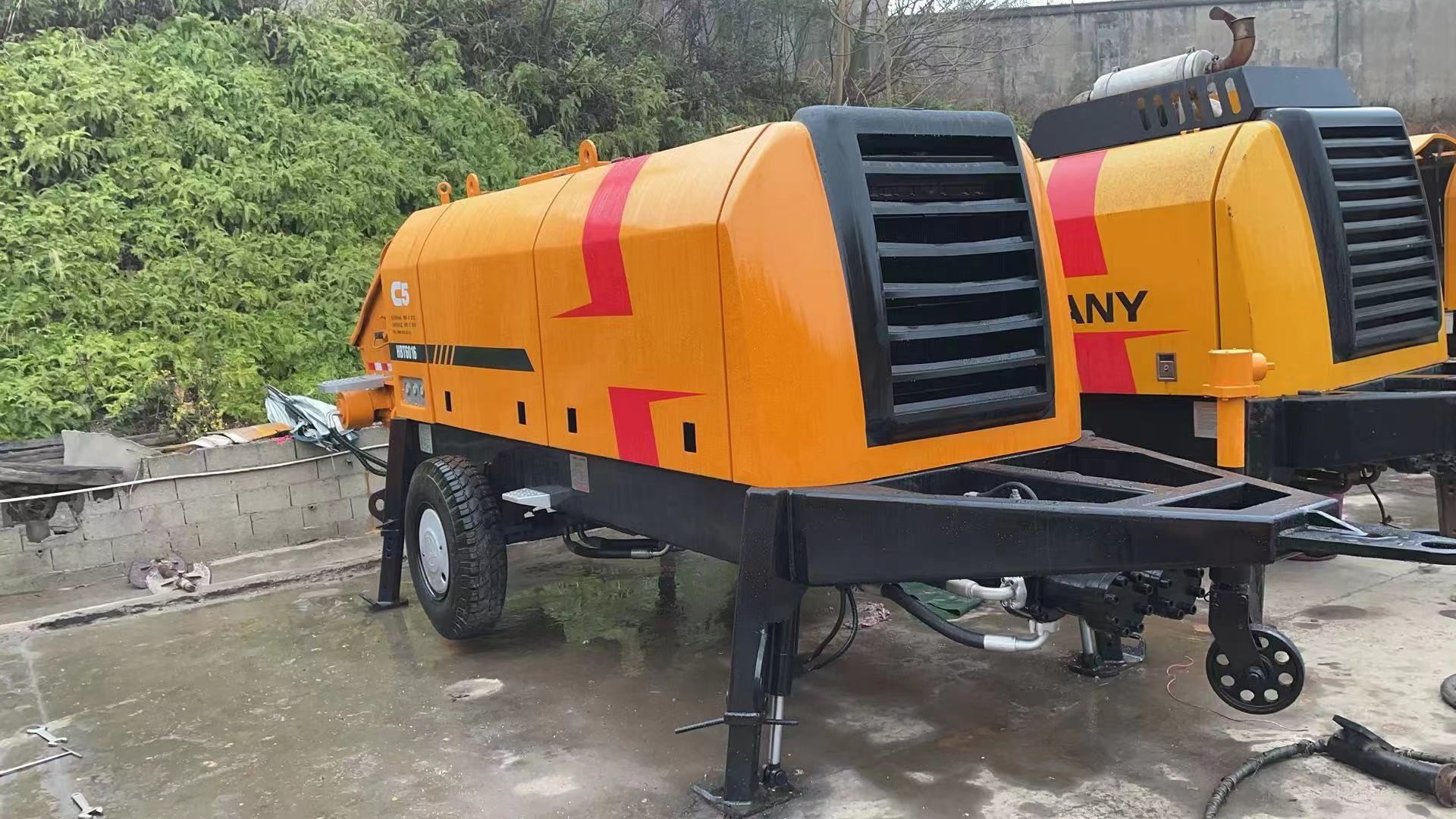 6860 Kg Used Second Hand Concrete Pumps HBT6016 186KW Deutz Engine