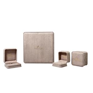 China Women Girls Luxury Jewelry Packaging Boxes Round Corner Convex Edge Small Jewelry Box wholesale