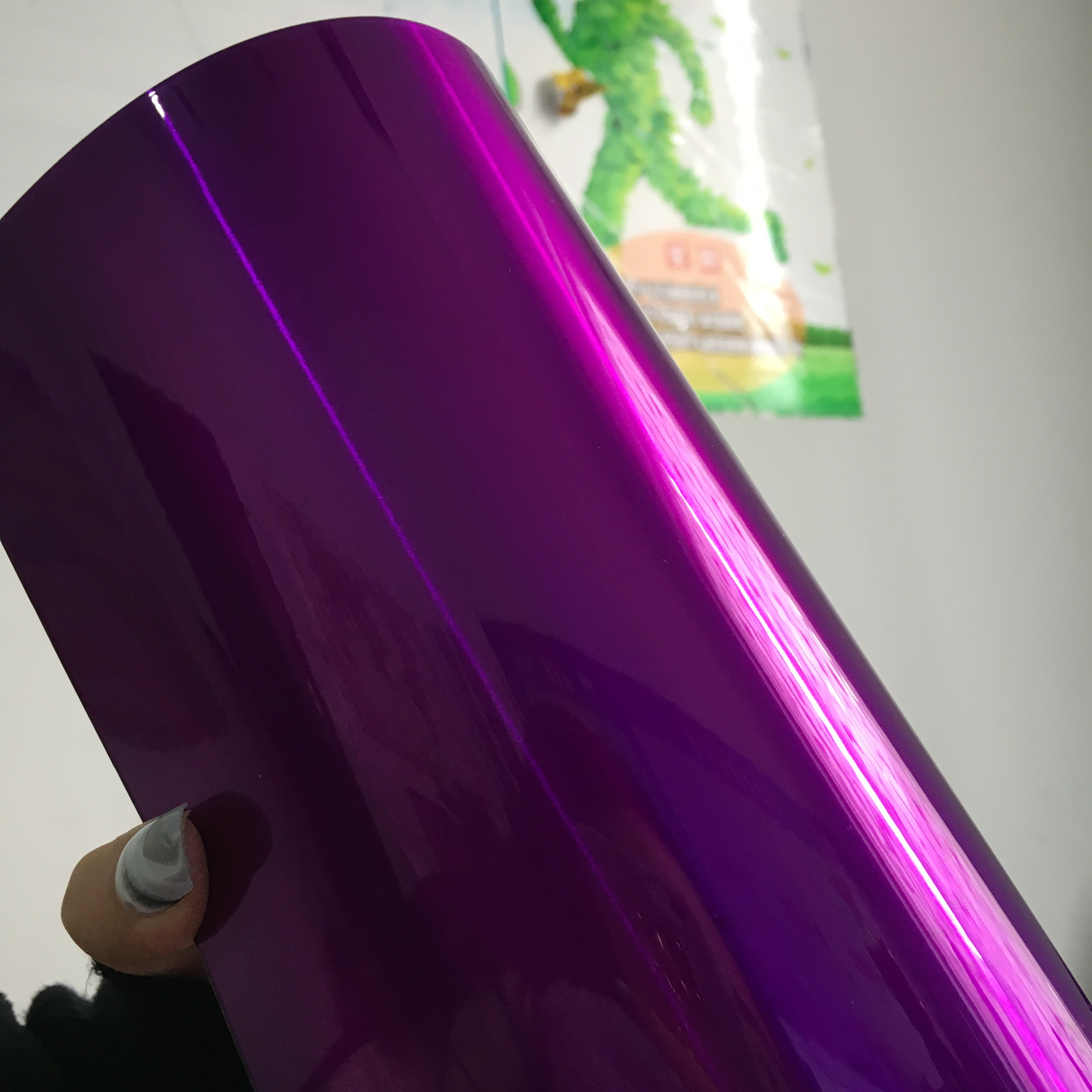Epoxy Polyester Candy Purple Powder Coat Offering High Exterior Stability