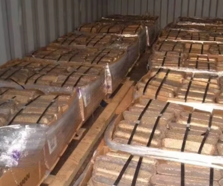 800-2500mm Red Copper Alloy Ingot Satisfactory With Smooth Surface Brass 99.99%