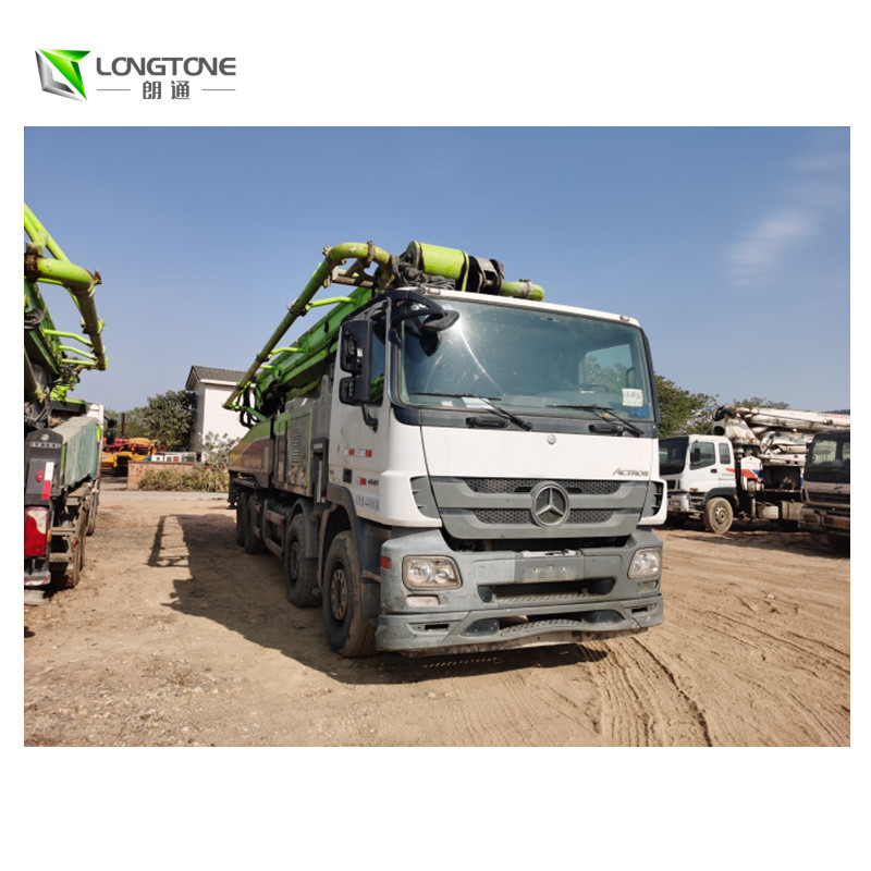 ZOOMLION Concrete Pump Truck 47X-5RZ 47m Concrete Pumping Car BENZ Chassis