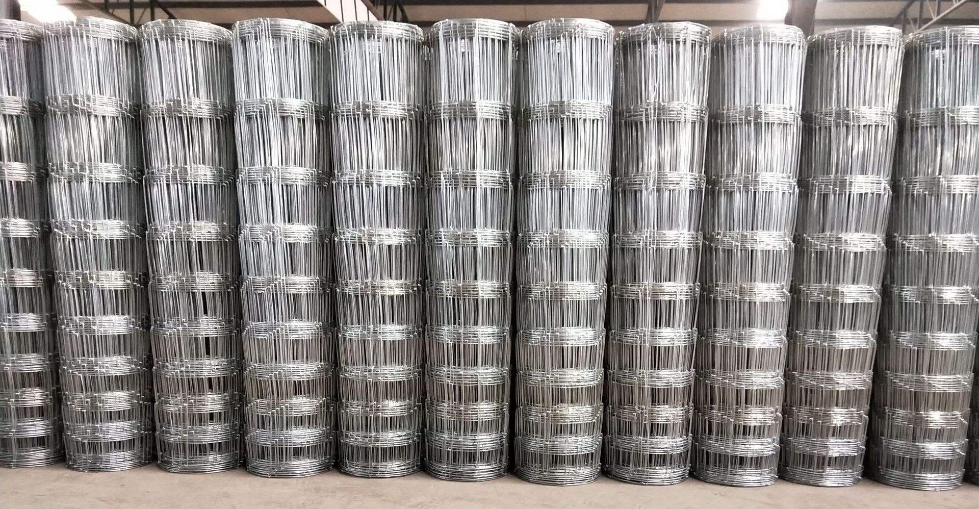 Hot dip galvanized Bull bar network Farm fence Cattle wire mesh factory