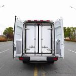 4*2 Refrigerated Box Truck 3 Ton Frozen Van 150hp Cargo Truck