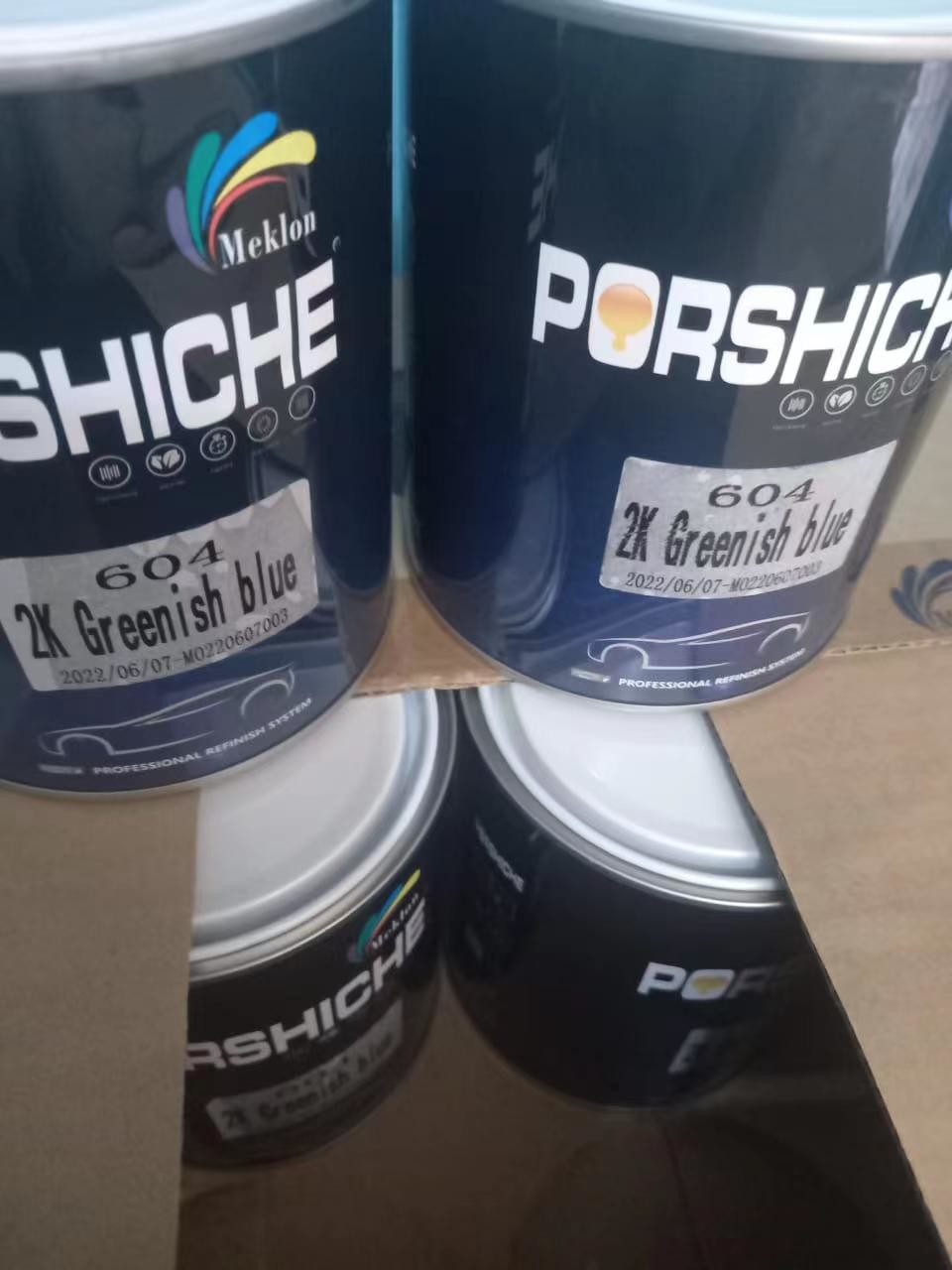 Glossy Red Metallic Silver Car Paint Mildew Resistant Nontoxic