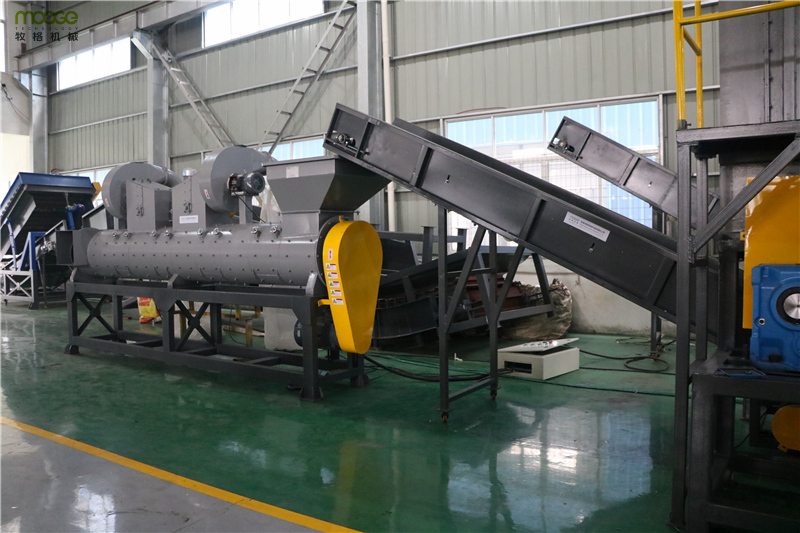 PET Cola Bottle Recycling Plastic Machinery 6000kg/H Bottle Conveyor Belt