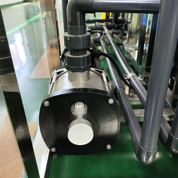 Environmentally Friendly 1.5 Ton Bipolar Water Treatment Equipment Reverse Osmosis Water Treatment Equipment