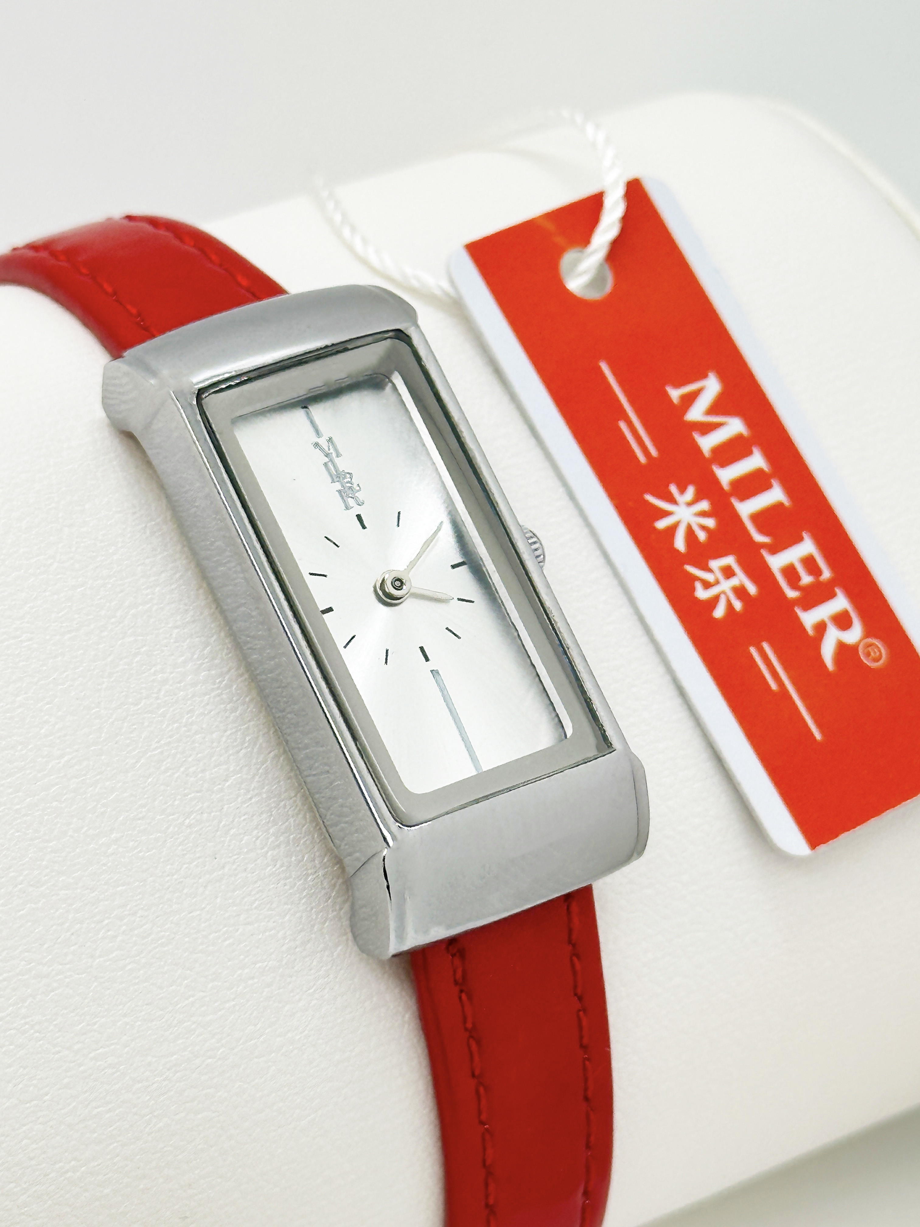 Custom Logo Fashion Quartz Wrist Watch For Women Analog Display
