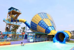 China 18m Height Big Adult Water Slide Outdoor Fiberglass Speaker Shape wholesale