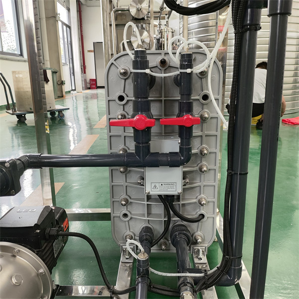 Quick RO Edi Water Treatment System For Medical Hospital 300kg 1500mm