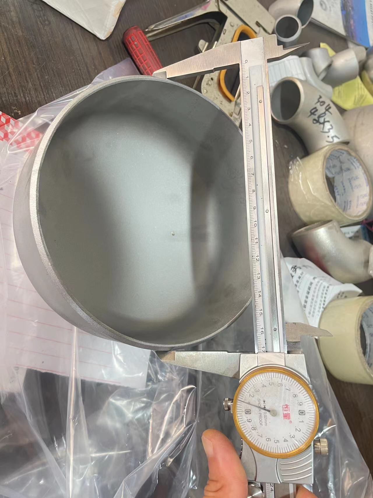 DN15-1200 SCHS10-SCH80 Alloy B-2 / UNS N10665 / W.Nr. 2.4617 Butt Welding BW Cap for Chemical Production Facilities