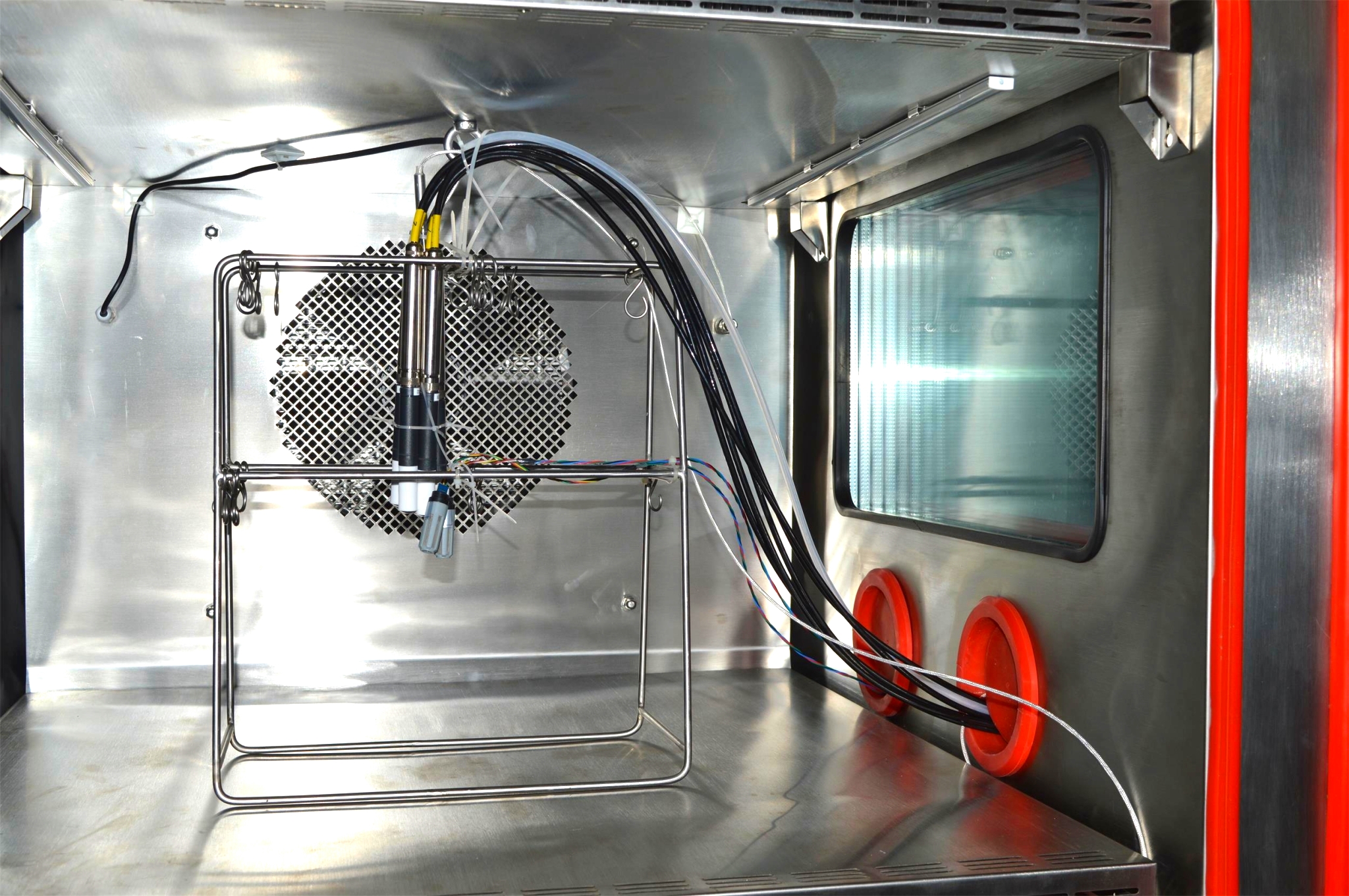 Oversized Temperature Humidity Test Chamber for Thermometer and Hygrometer Calibration